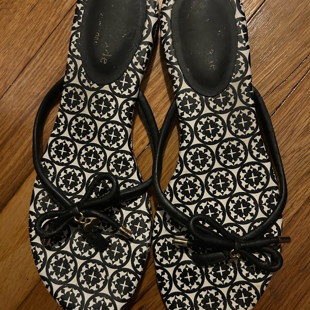 Kate Spade Geometric Black and White Sandals
